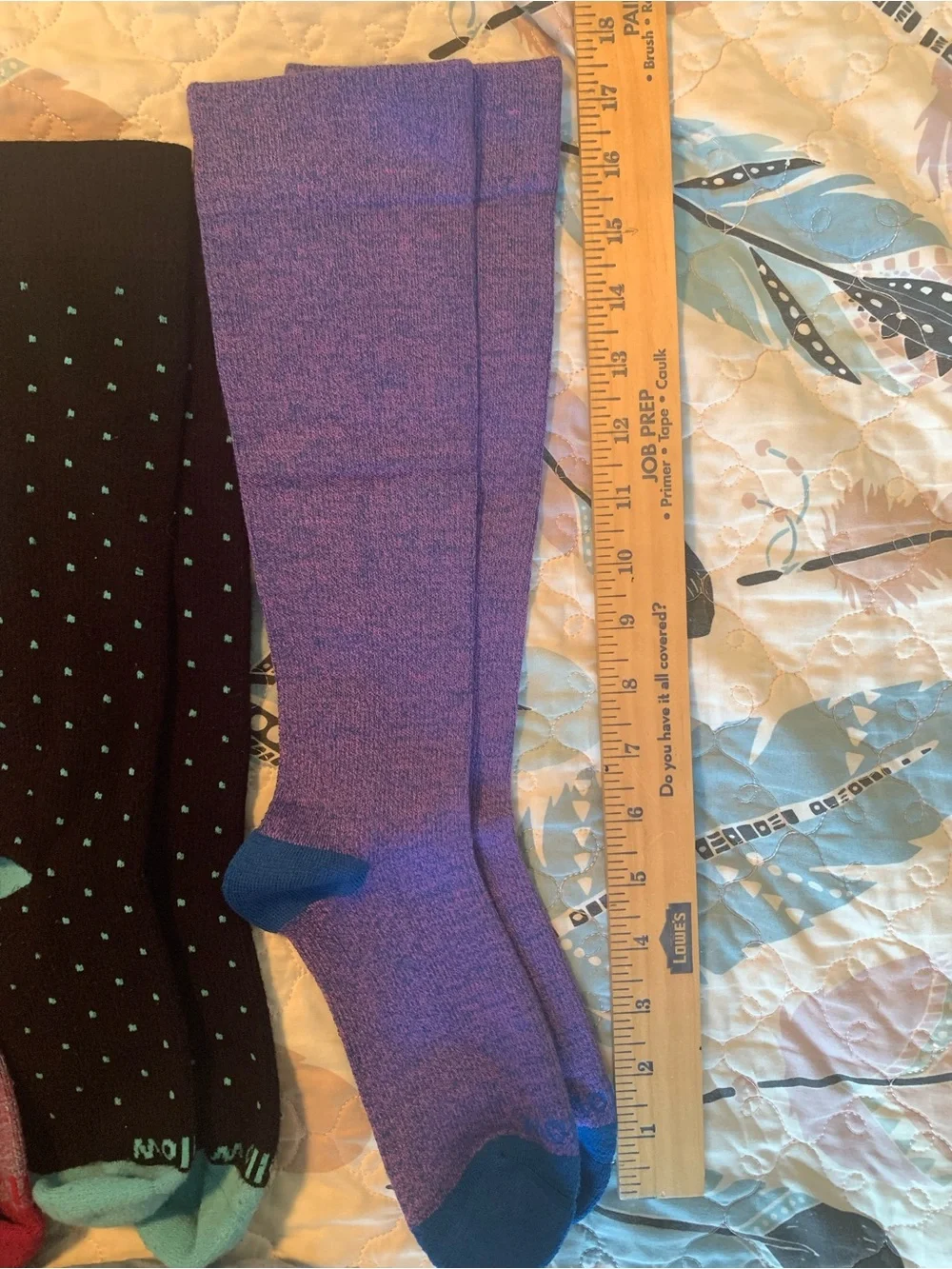 Wellow-Three Pairs of Colorblock and Polka-Dot Compression Socks